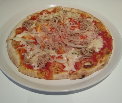 Pizza Tonno