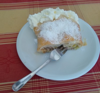 traubnestrudel